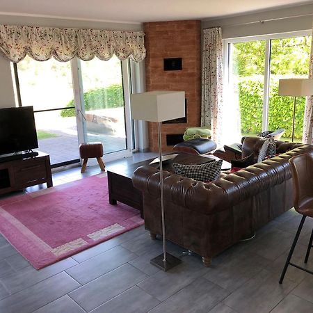 Villa Tee Time Ґерен-Леббін Екстер'єр фото